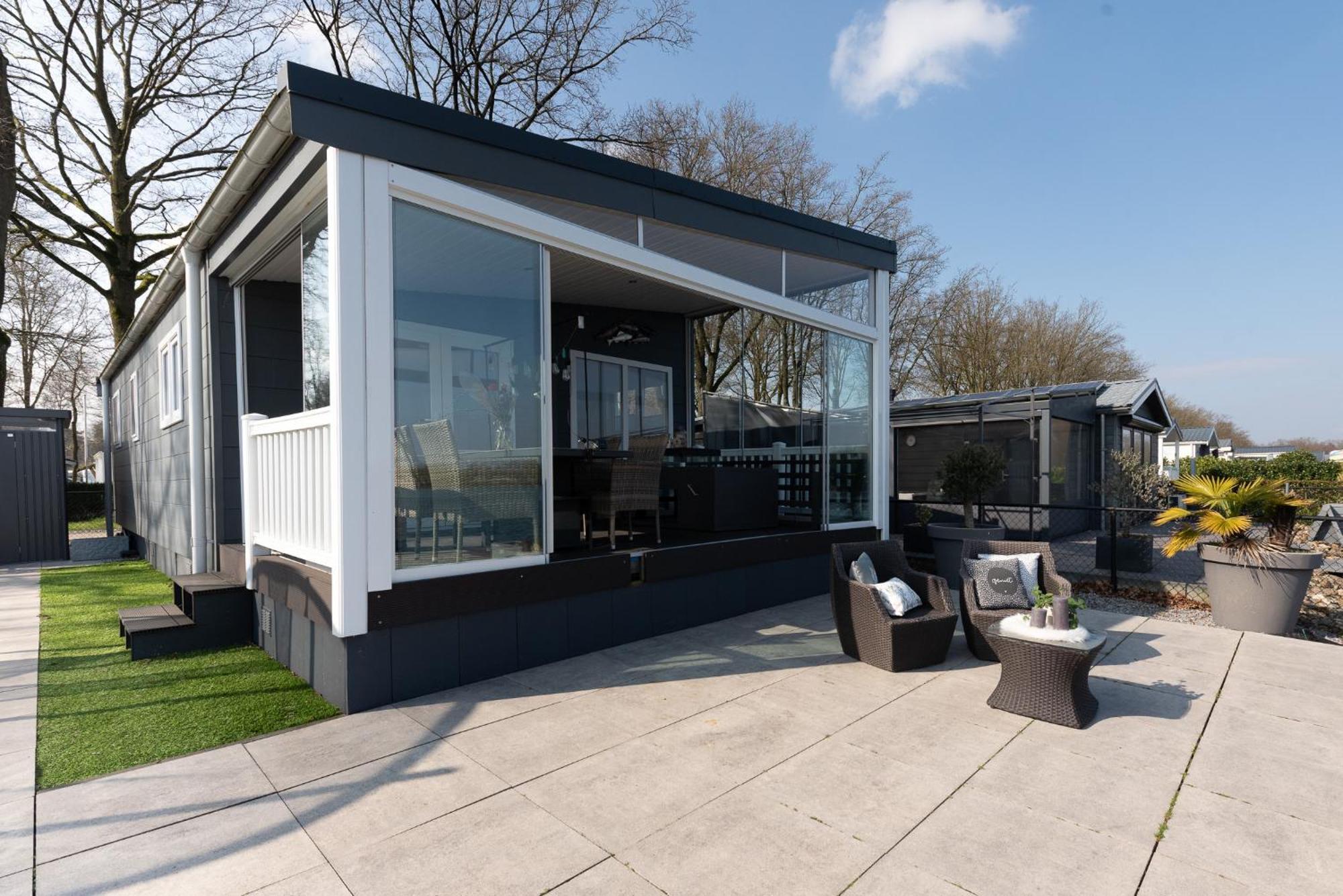 Vakantiepark Klein Vink - Boulevard 27 Arcen Exteriör bild