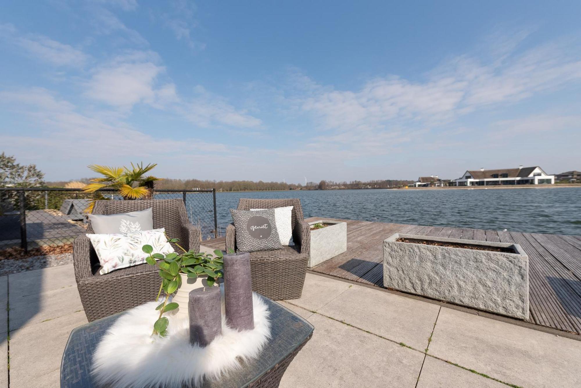 Vakantiepark Klein Vink - Boulevard 27 Arcen Exteriör bild